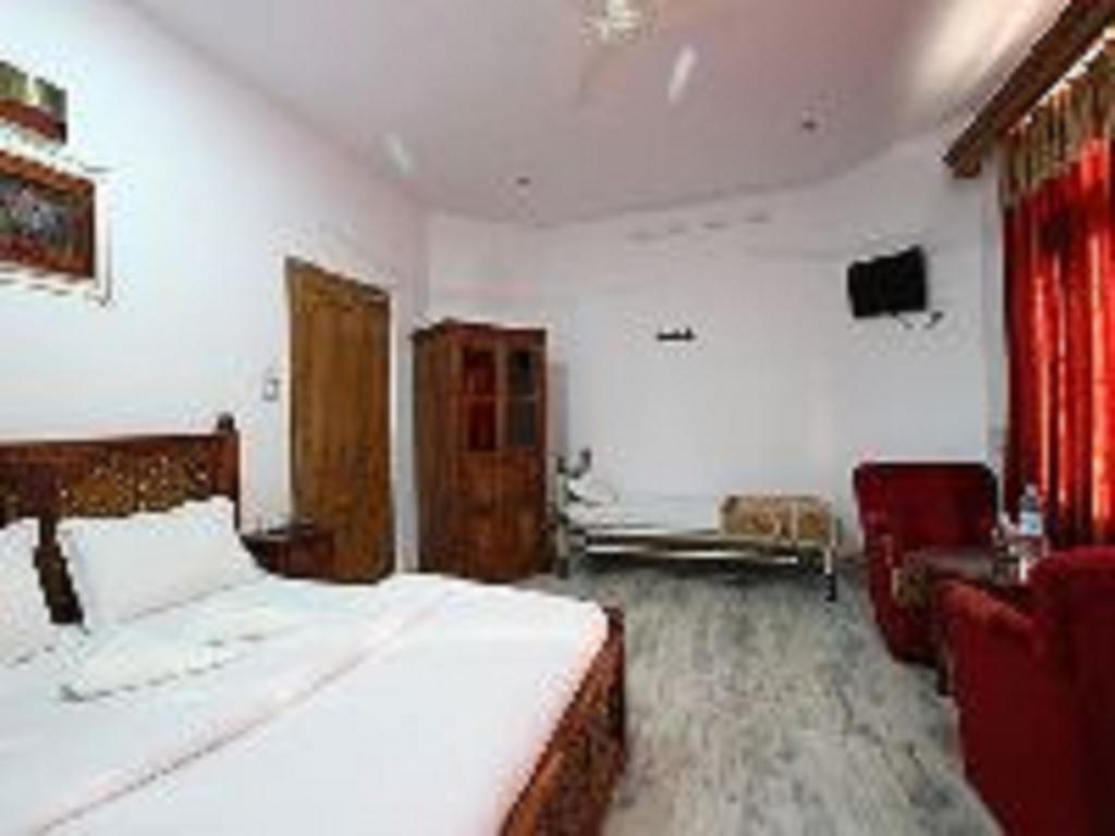 Fabhotel Prime Empire Palace Udaipur Quarto foto